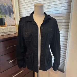 Divided H&M Women's Black Utility Jacket. Size 36/US 6